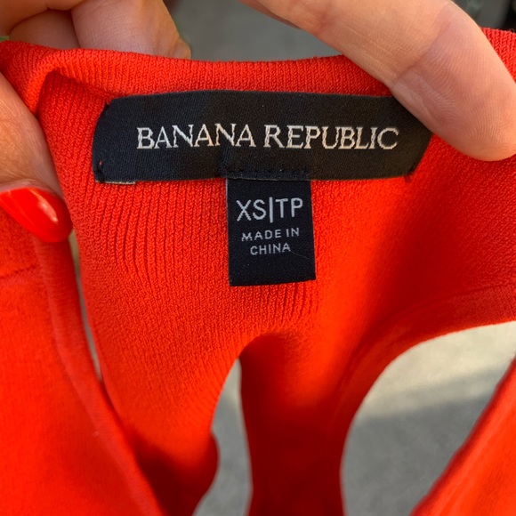 BANANA REPUBLIC Racerback Thong Bodysuit - Picture 6 of 11